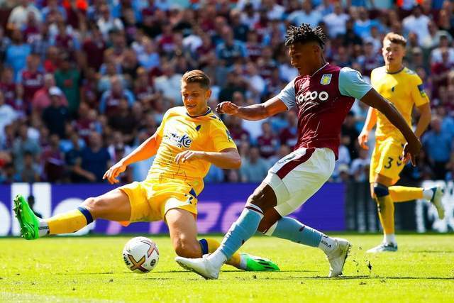 广东队大胜广厦，杜锋收两大惊喜，徐昕统治内线，徐杰碾压胡明轩